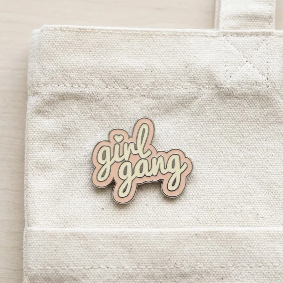 ’’Girl Gang’’ Pin
