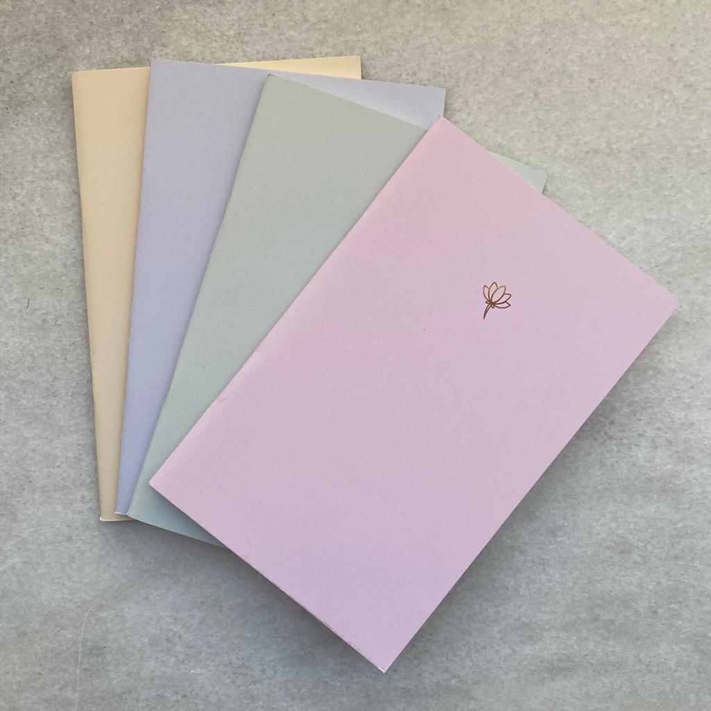 Lotus Çiçeği Desenli Pembe Soft Pastel Notebook