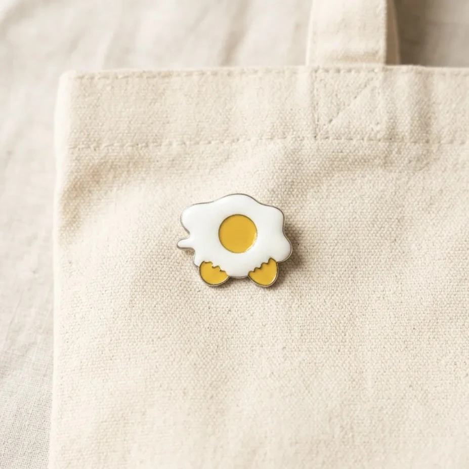 Sahanda Yumurta Pin