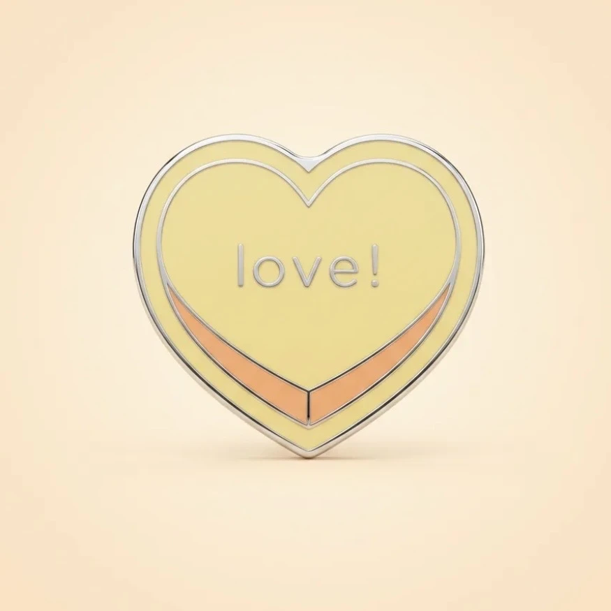 Sarı Kalp Pin - ’’Love!’’