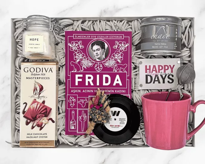 Frida Kahlo Sanat ve Keyif Konsept Hediye Kutusu