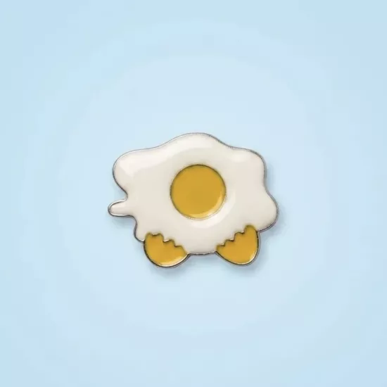 Sahanda Yumurta Pin