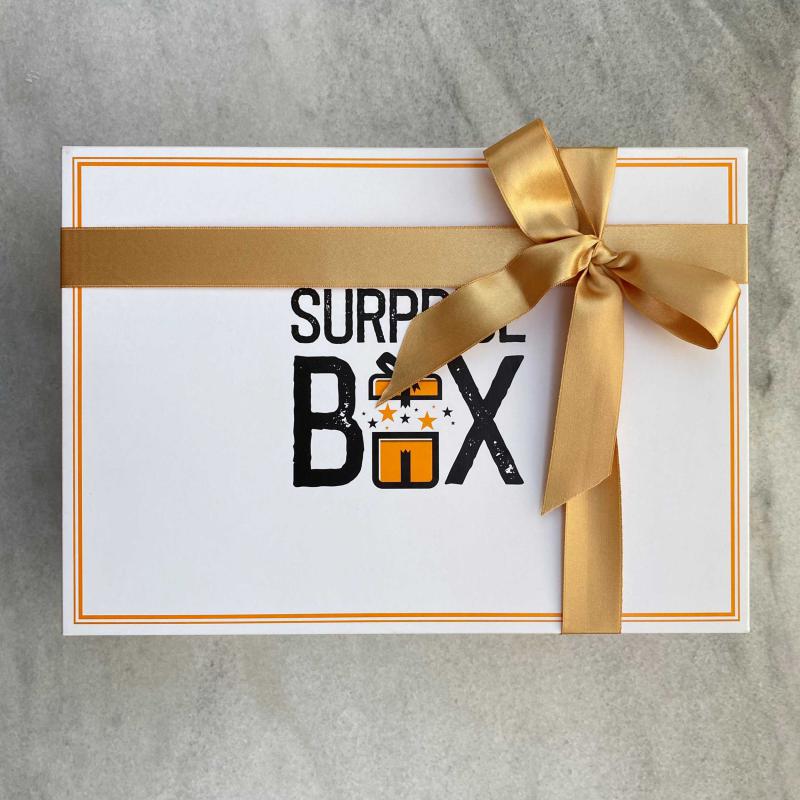 SurpriseBox Beyaz Kutu - Gri Zigag Kağıt
