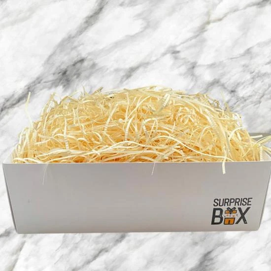 SurpriseBox Beyaz Kutu - Krem Rengi Zigag Kağıt