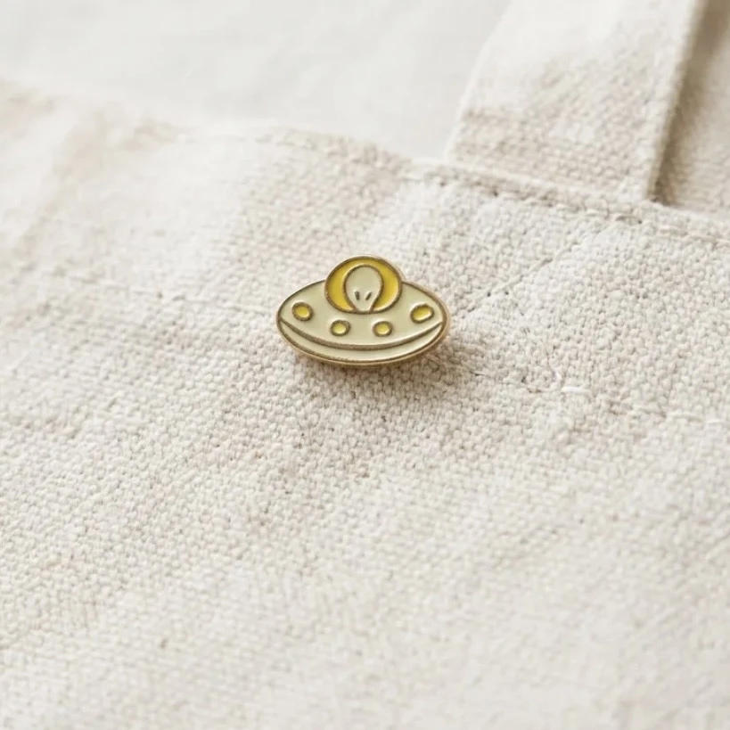 UFO (Uzay Gemisi) Pin